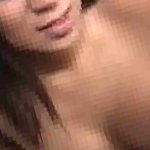 Hawaiian hottie gives blowjob