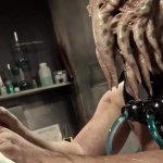 Horror pornofilm: herrezen cthulhu met stijve lul neukt mooie verleidelijke dokter Bell Claire
