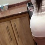 Sirvienta Latina de GRAN CULO que contrat mi Esposa es MUY PUTA limpia y la follan!
