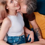 Una Fairy welcomes her boyfriend home with sensational sex