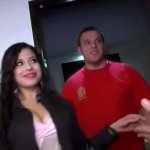 Le regala a su novio asistir a un rodaje porno